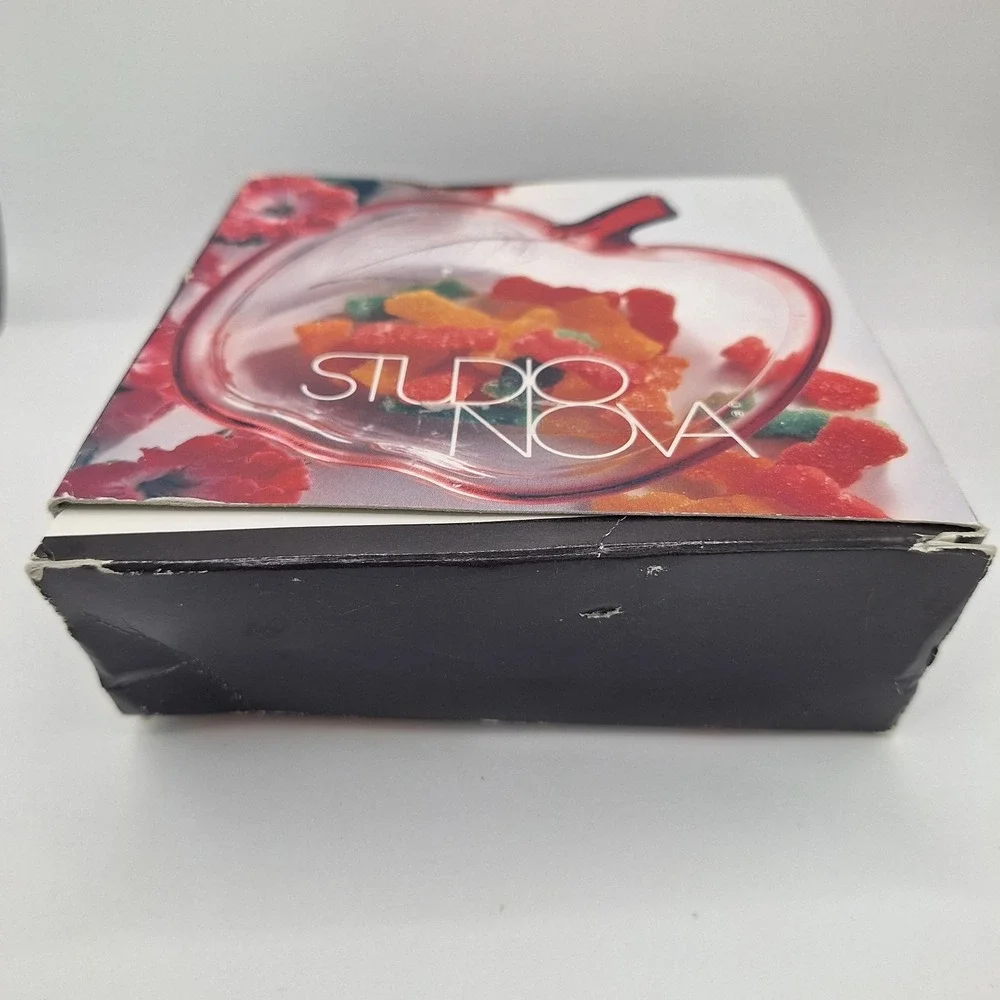 STUDIO‎ NOVA Pomme Red Apple Shaped Leaf Glass Bowl WY620/253 In Original Box
